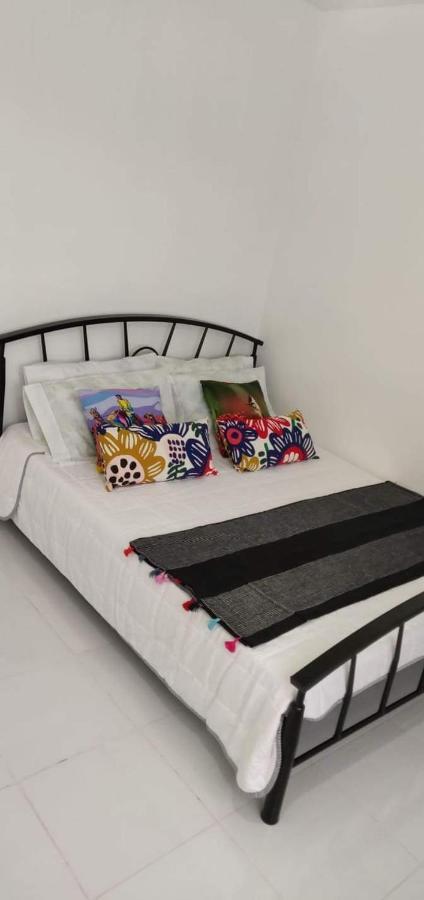 Julzhome Ph Properties By Juliet Africapervaze Santa Rosa  Eksteriør bilde